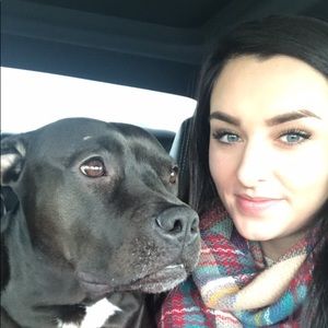 Meet your Posher, Amber